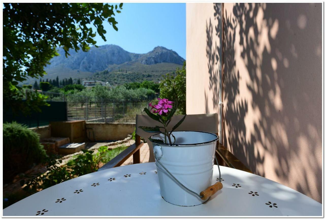 Cozy Home With Great View In Ancient Corinth エクステリア 写真
