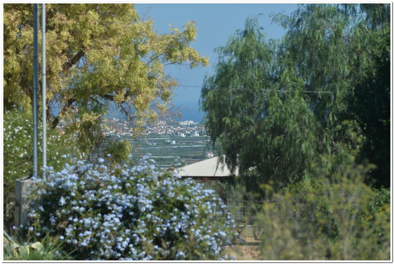 Cozy Home With Great View In Ancient Corinth エクステリア 写真