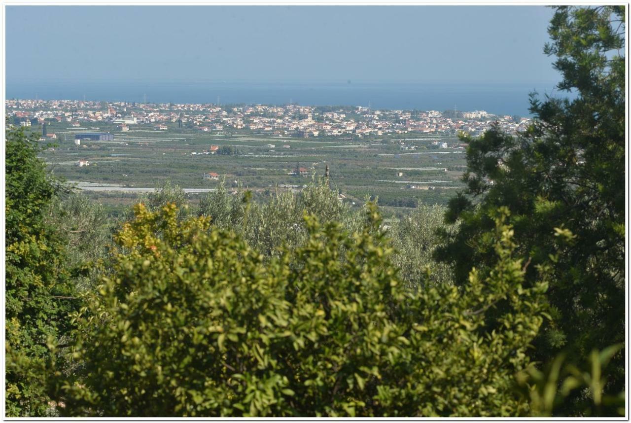 Cozy Home With Great View In Ancient Corinth エクステリア 写真